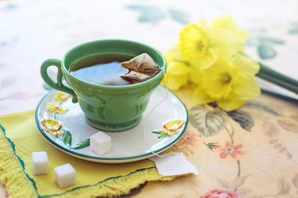 Grüner Tee, Kräutersud